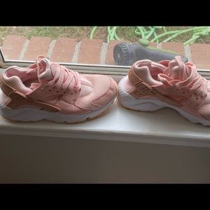 Nine shoes worn multiple times in good condition